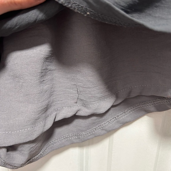 Women's Gray Elastic Waist Athletic Shorts - Picture 4 of 5